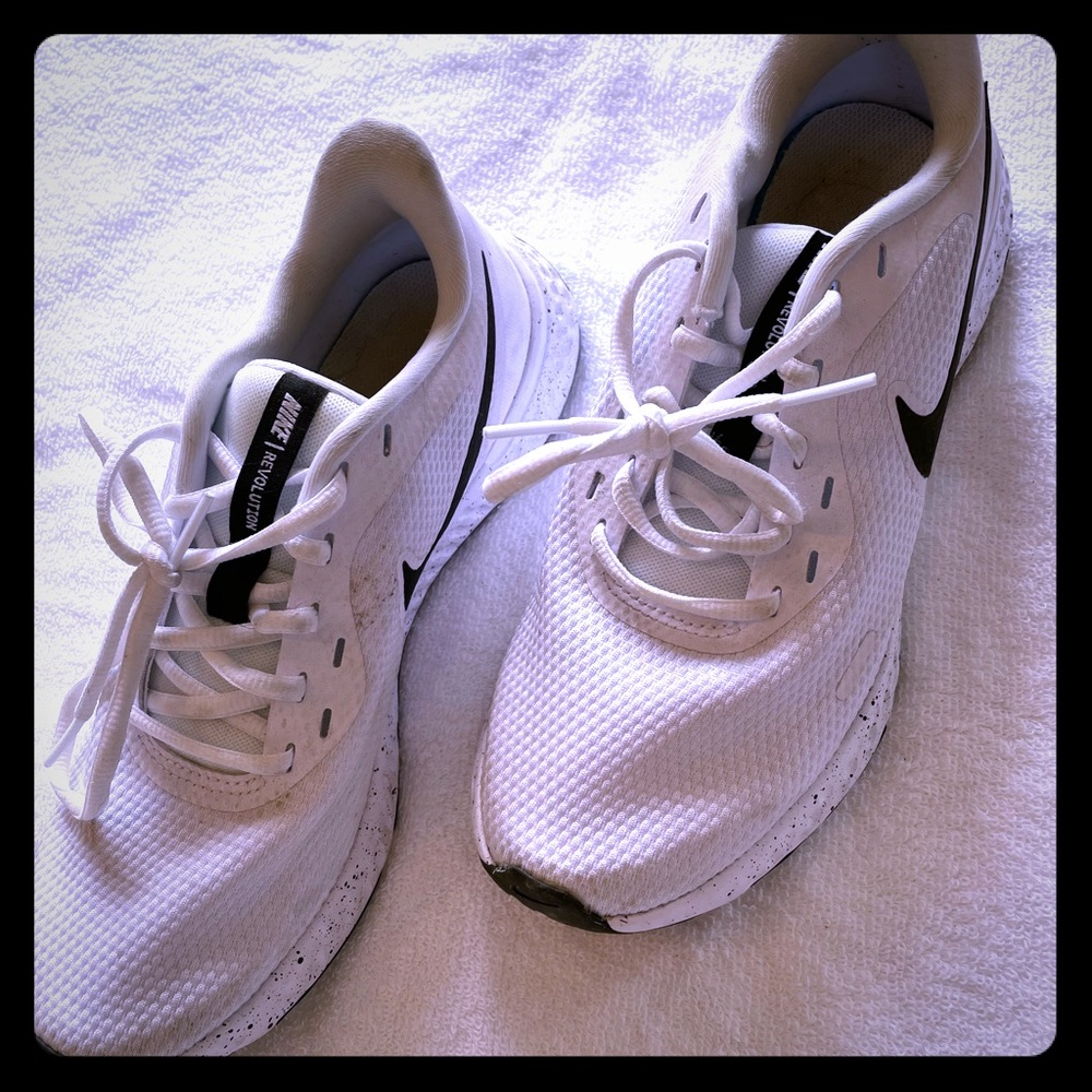 Womens nike sneakers